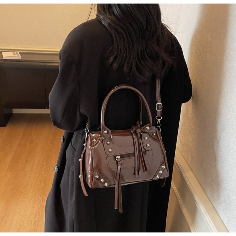 Top Handle Patent Bag - Moda Perçinli Yastık Çanta Büyük Kapasiteli