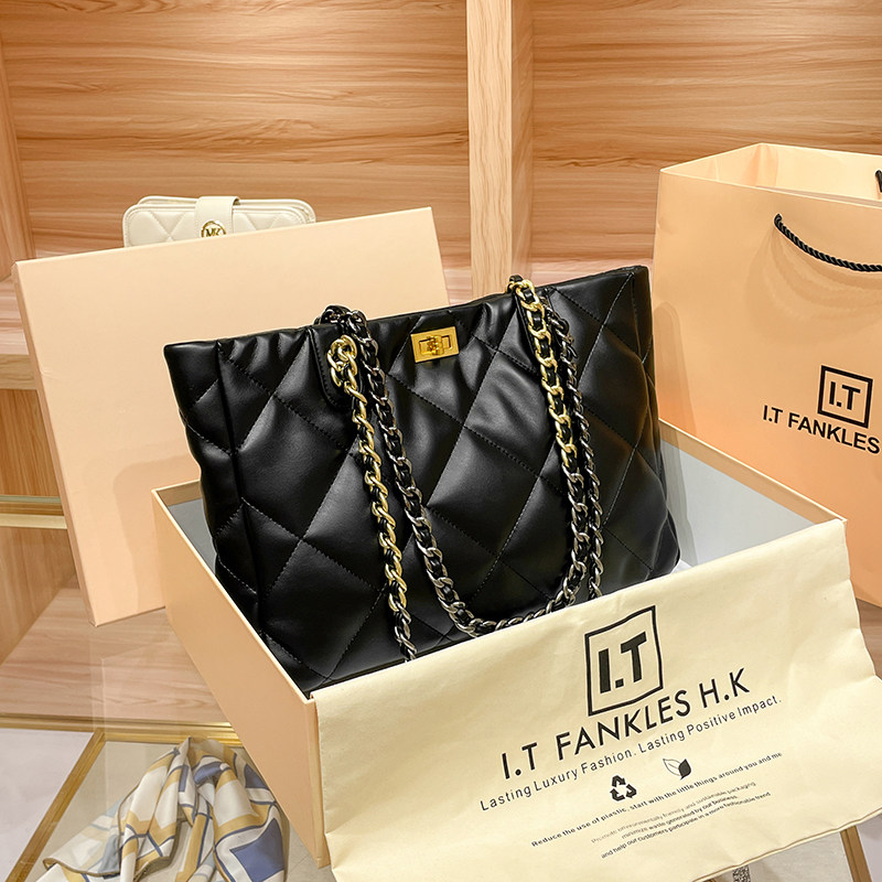 Luxury Bags Hong Kong - 2026 Yeni Hong Kong Kapitone Çanta,