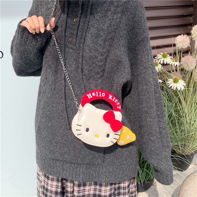 Sanrio Hello Kitty Crossbody M - Luxury Bags Japan incelemesi ve fiyatı