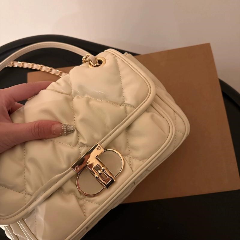 Zarif Pileli Zincirli El Çanta - Luxury Bags Quiet incelemesi ve fiyatı