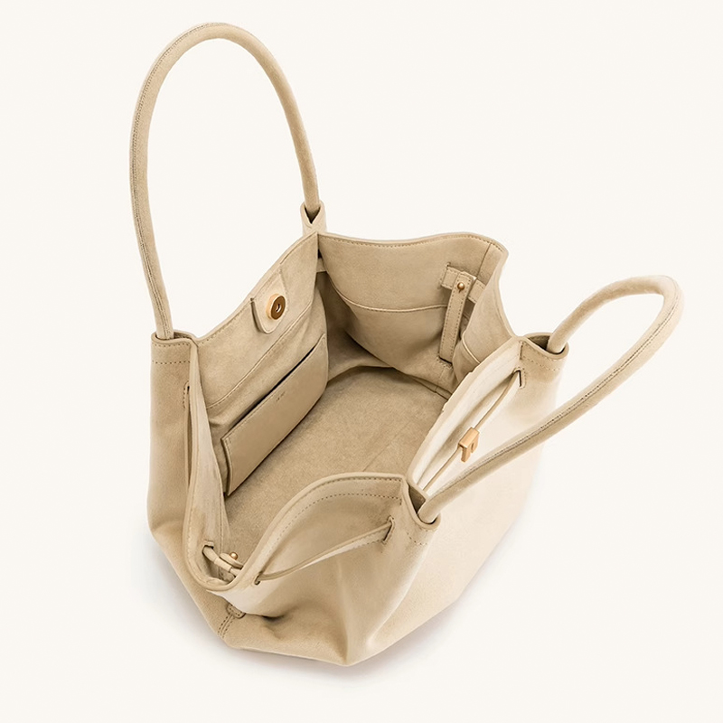 JW PEI Hana Sessiz Lüks Trapez - Luxury Bags Quiet incelemesi ve fiyatı
