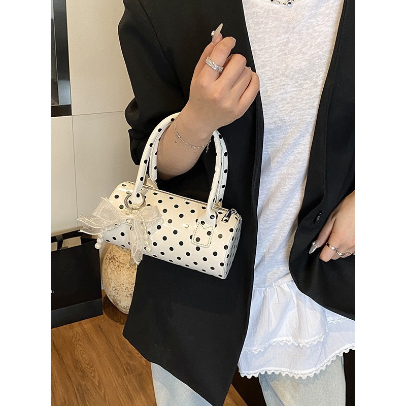 Kadınlar için Sevimli Puantiye - Top Handle Patent Bag incelemesi ve fiyatı