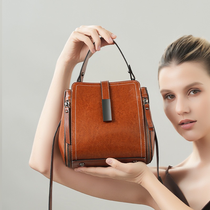 Hakiki Deri Kadınlar İçin Çapr - Luxury Bags Quiet incelemesi ve fiyatı