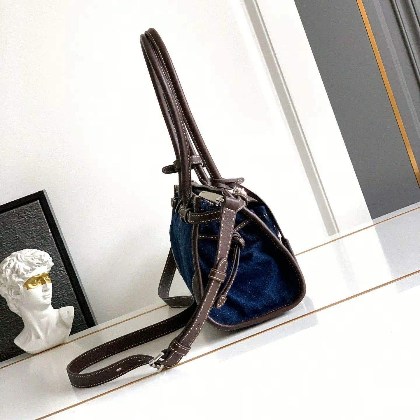 Denim Deri Mini Boston Çanta,  - Luxury Bags Denim incelemesi ve fiyatı
