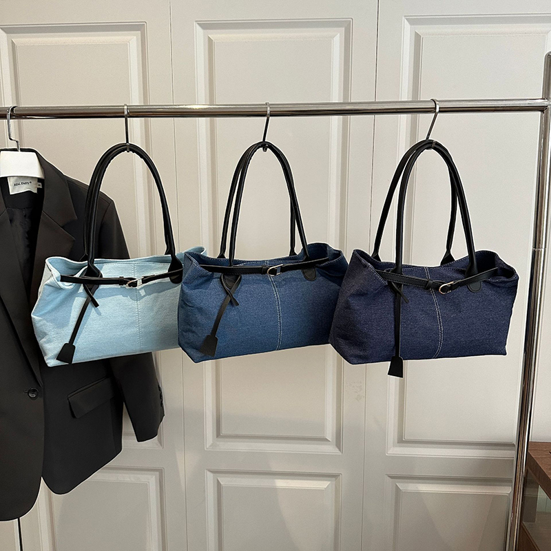 Denim Tasarımcı Çantaları Büyü - Luxury Bags Denim incelemesi ve fiyatı