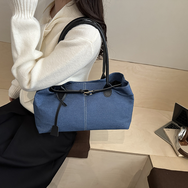 Denim Tasarımcı Çantaları Büyü - Luxury Bags Denim incelemesi ve fiyatı