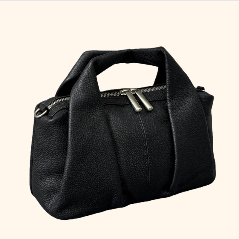 Özel Baş Harfli Deri Yastık Ça - Luxury Bags Japan incelemesi ve fiyatı