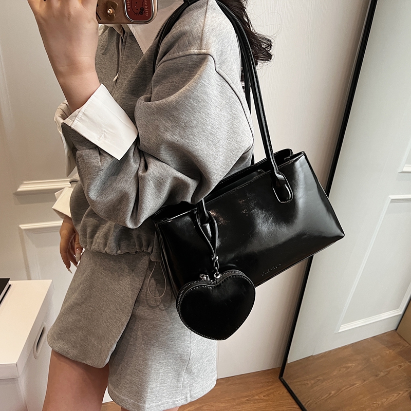 Kadın Patentli Suni Deri Tote  - Luxury Bags Quiet incelemesi ve fiyatı