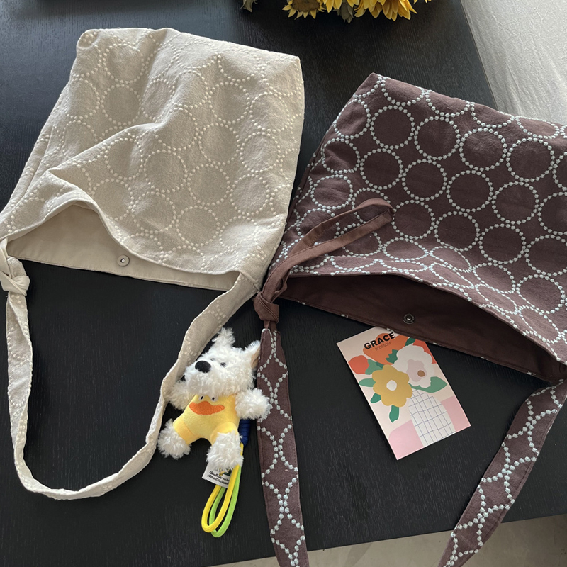 Kadınlar için Bez Çantalar Lük - Luxury Bags Japan incelemesi ve fiyatı